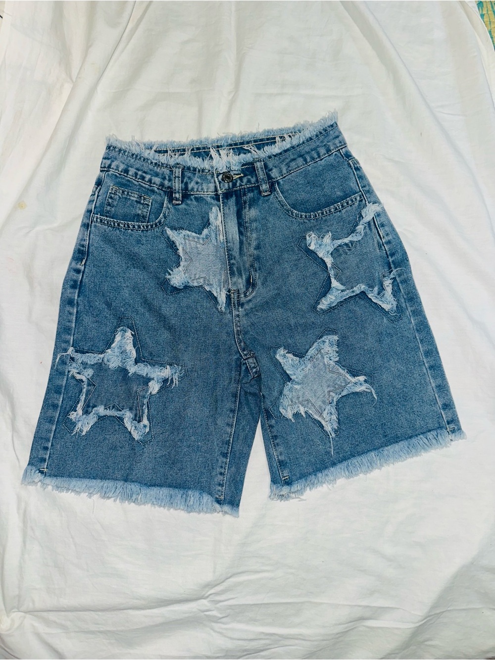 SHEIN Star Patch Distressed Denim Bermuda Shorts - Blue